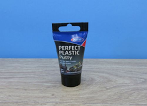 Deluxe Materials Perfect Plastic Putty